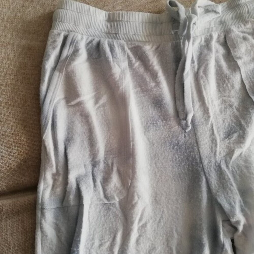 Lulu's Choosing Chill Blue Tie-Dye Drawstring Wide Leg Pants Size L NWT - Picture 3 of 10